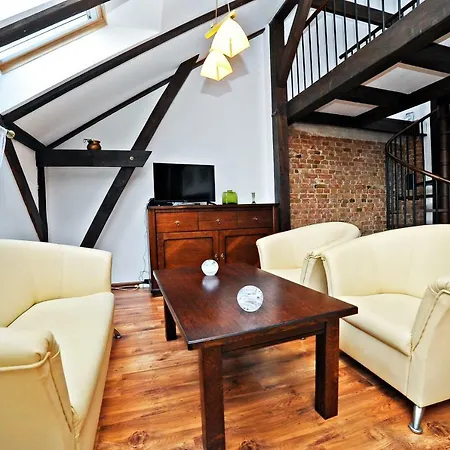 Cosy Attic Apartament
